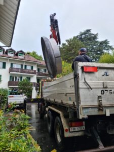 Transport et livraison d'un morceau de cuve